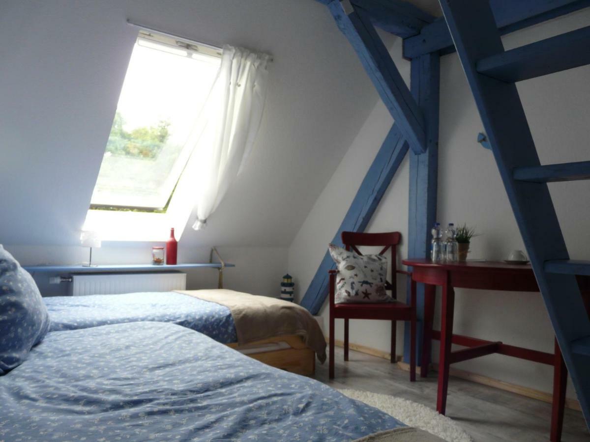 Zum Storchennest Hotel Kemnitz  Екстериор снимка